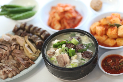 남순남순대국