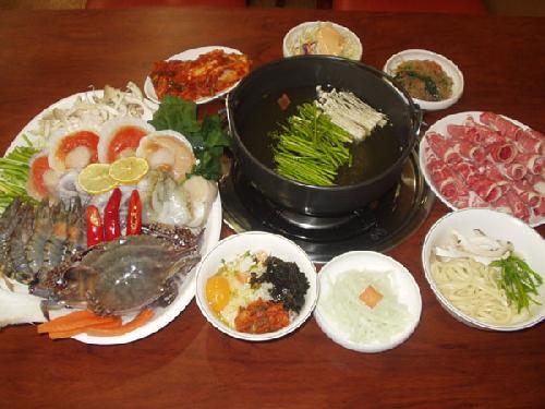 고수경샤브칼국수