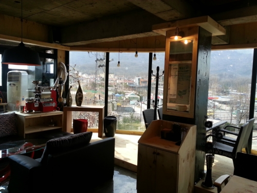 산과 산 사이 커피로드 사진 3