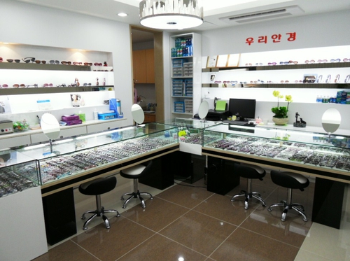 우리안경 대표 이미지