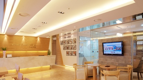 이스타치과의원 강남점