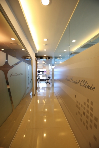 서울치과의원 대표 이미지