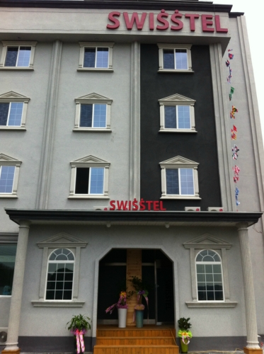 Swiss Hotel property photo