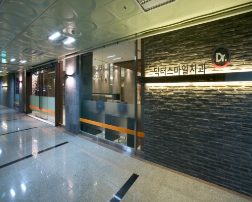 닥터스마일치과의원 대표 이미지