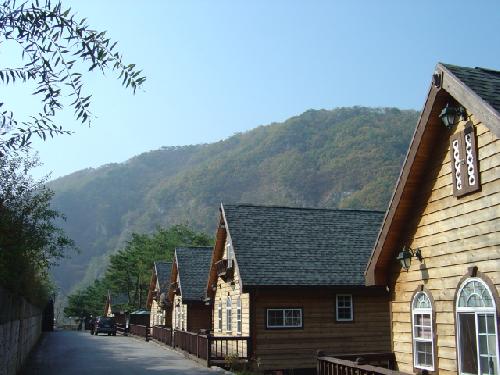 호암산장 펜션 전경