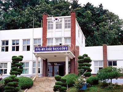 대성중학교