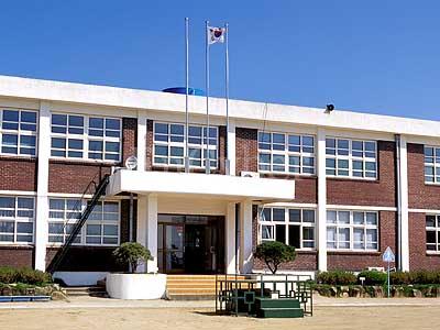 청해초등학교