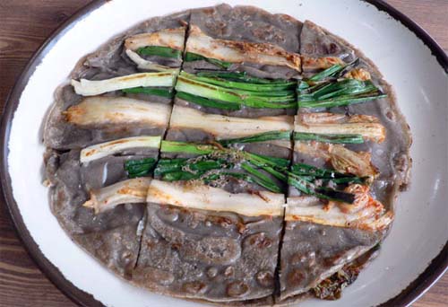 시골막국수와 옹심이