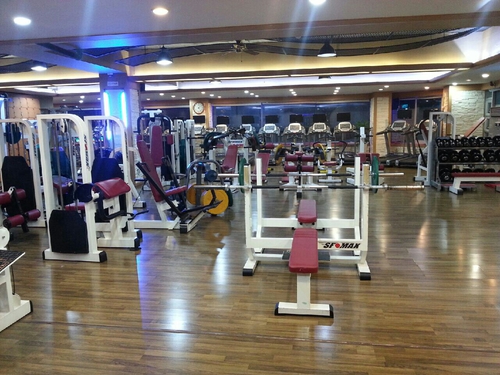 스카이휘트니스클럽
