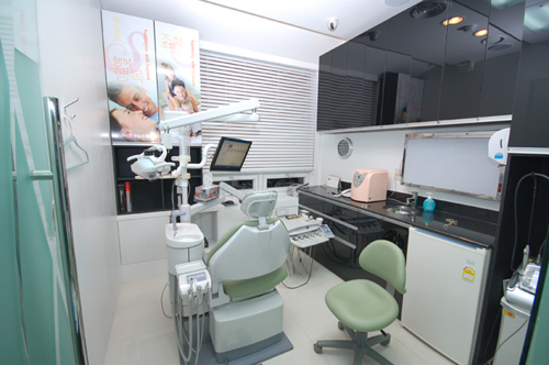 수플란트치과병원 대표 이미지