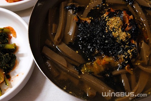 솔밭묵집