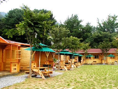 깊은산속옹달샘펜션