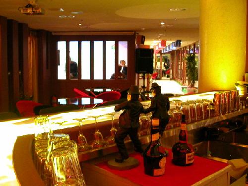 골프 바 맨하탄 대표 이미지