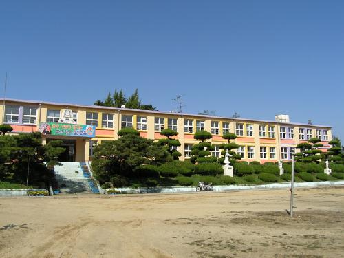 월촌초등학교