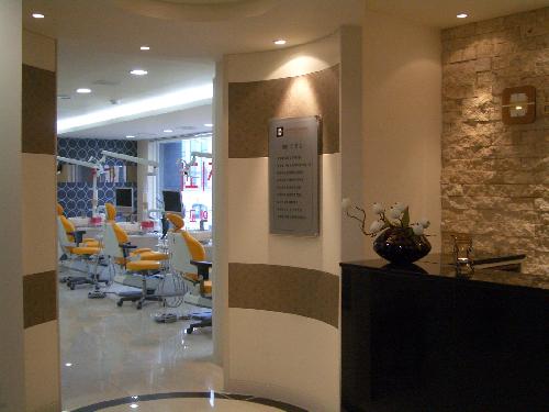 미소가 아름다운 치과교정과치과의원 대표 이미지