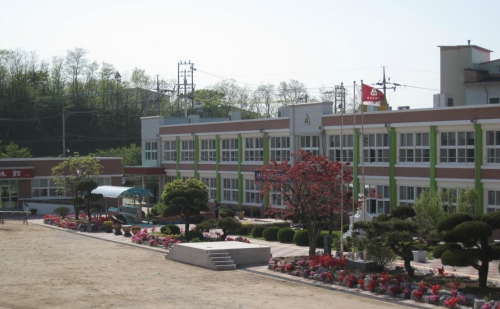 남산초등학교