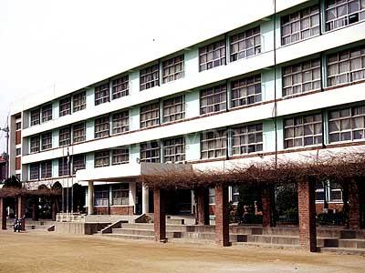 경수중학교