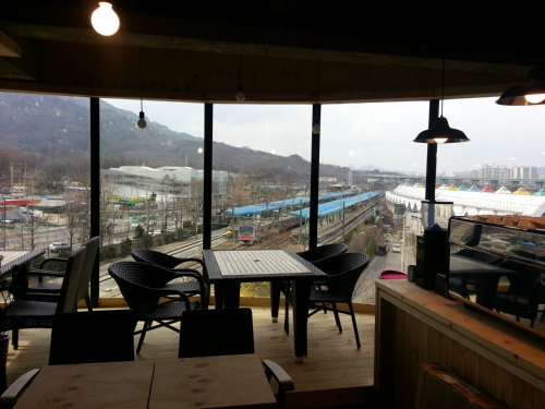 산과 산 사이 커피로드 사진 2