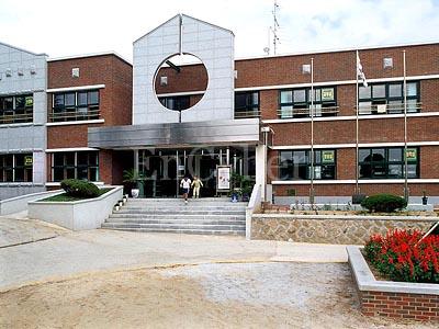 삼기초등학교