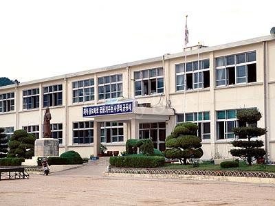 남일초등학교