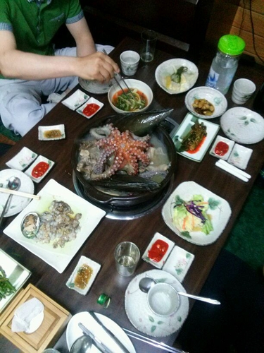 군산아구촌