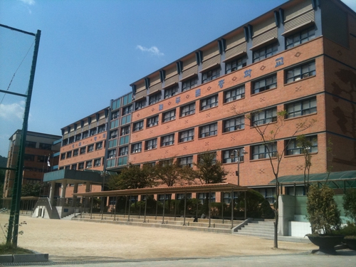 늘푸른중학교
