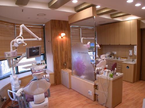 이사랑연합치과의원 대표 이미지