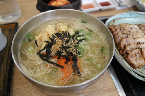 수라칼국수
