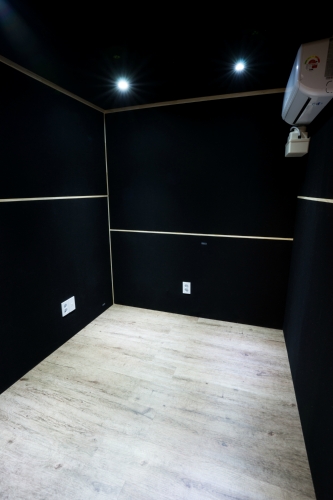 3번째 스튜디오 사진