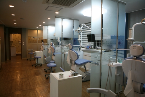 현대하이치과의원 대표 이미지