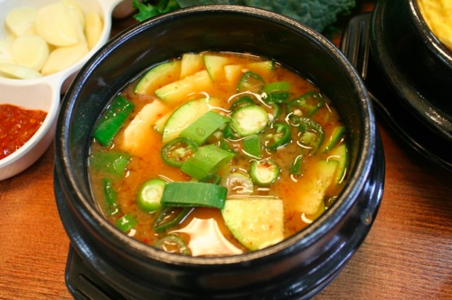 옥돌정쌈밥