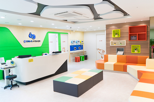 연세누리소아청소년과의원 내부 또는 관련 모습