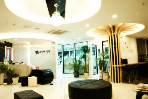 리앤박치과의원 대표 이미지