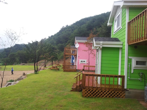 자일랜드 글램핑펜션&오토캠핑장