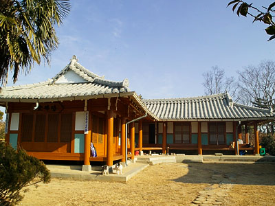 아래사위민박