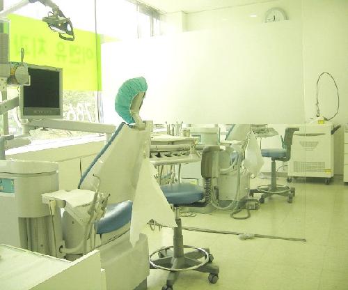 이엔유치과의원 대표 이미지