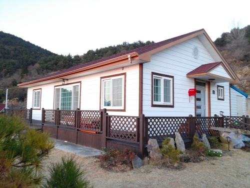 우경이네민박