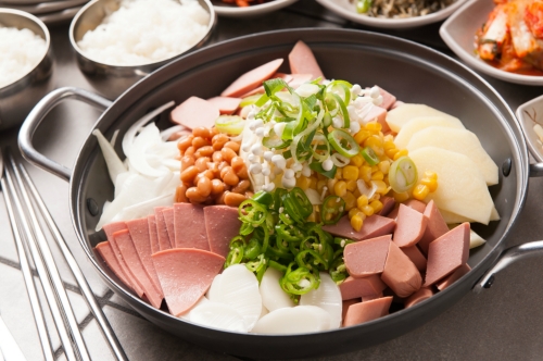 이대포사골부대찌개