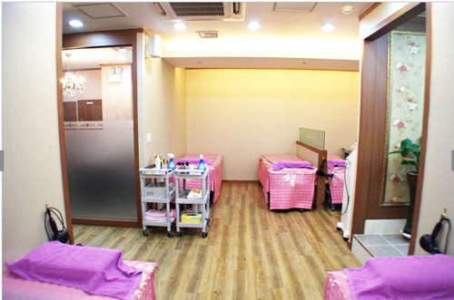 나용필모피부과의원 대표 이미지