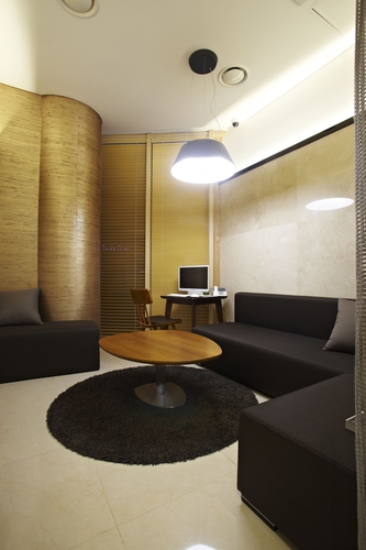 에스티성형외과 대표 이미지