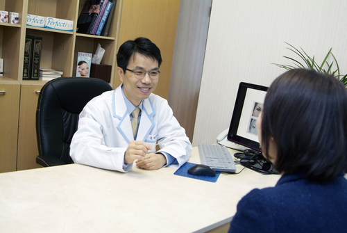 눈피부과의원 대표 이미지