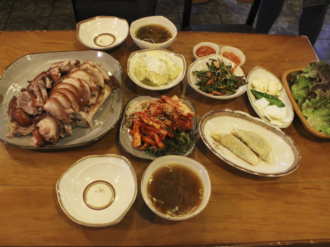 명가왕족발보쌈