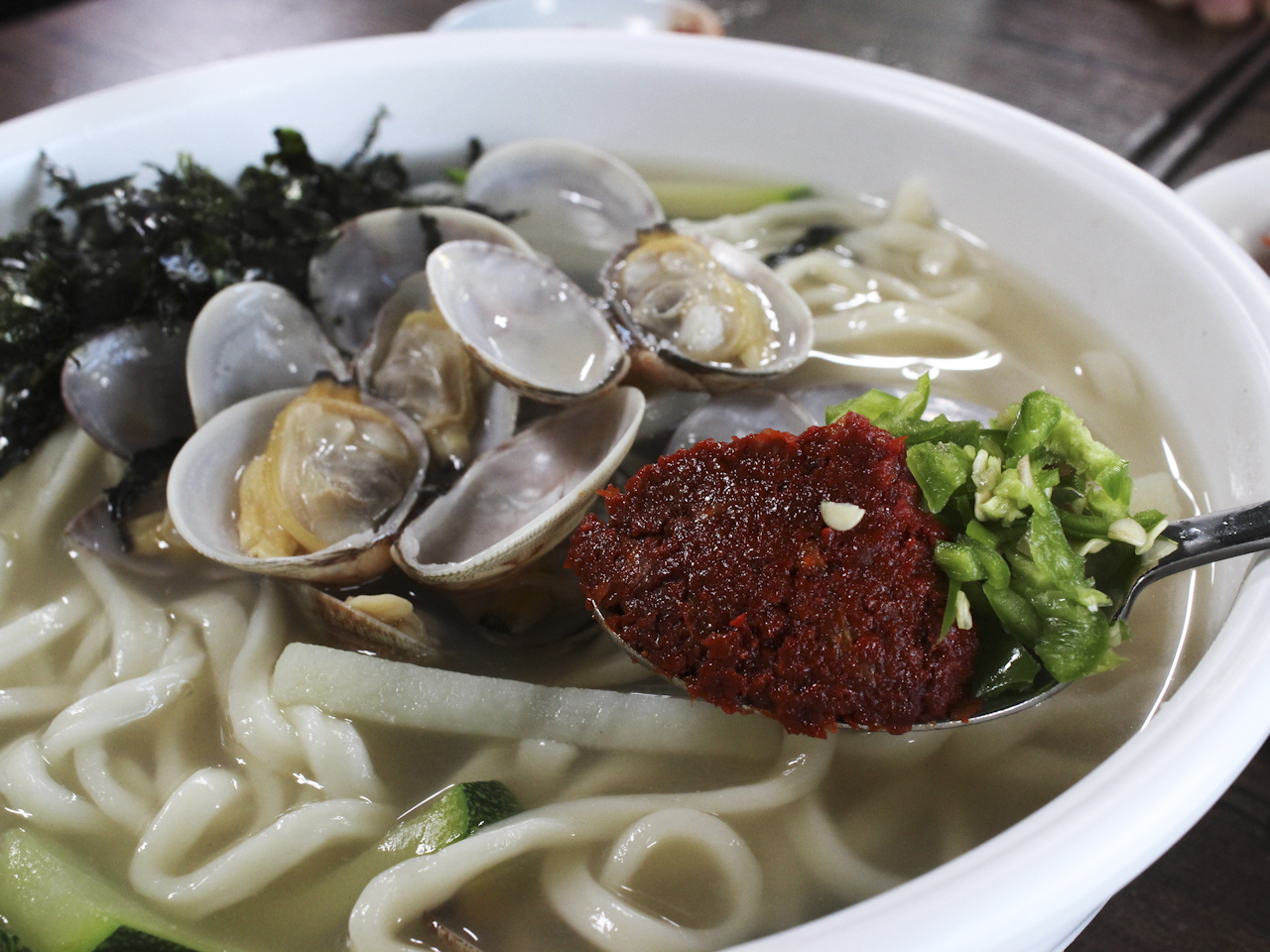 수유손칼국수