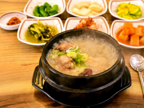약수한방삼계탕