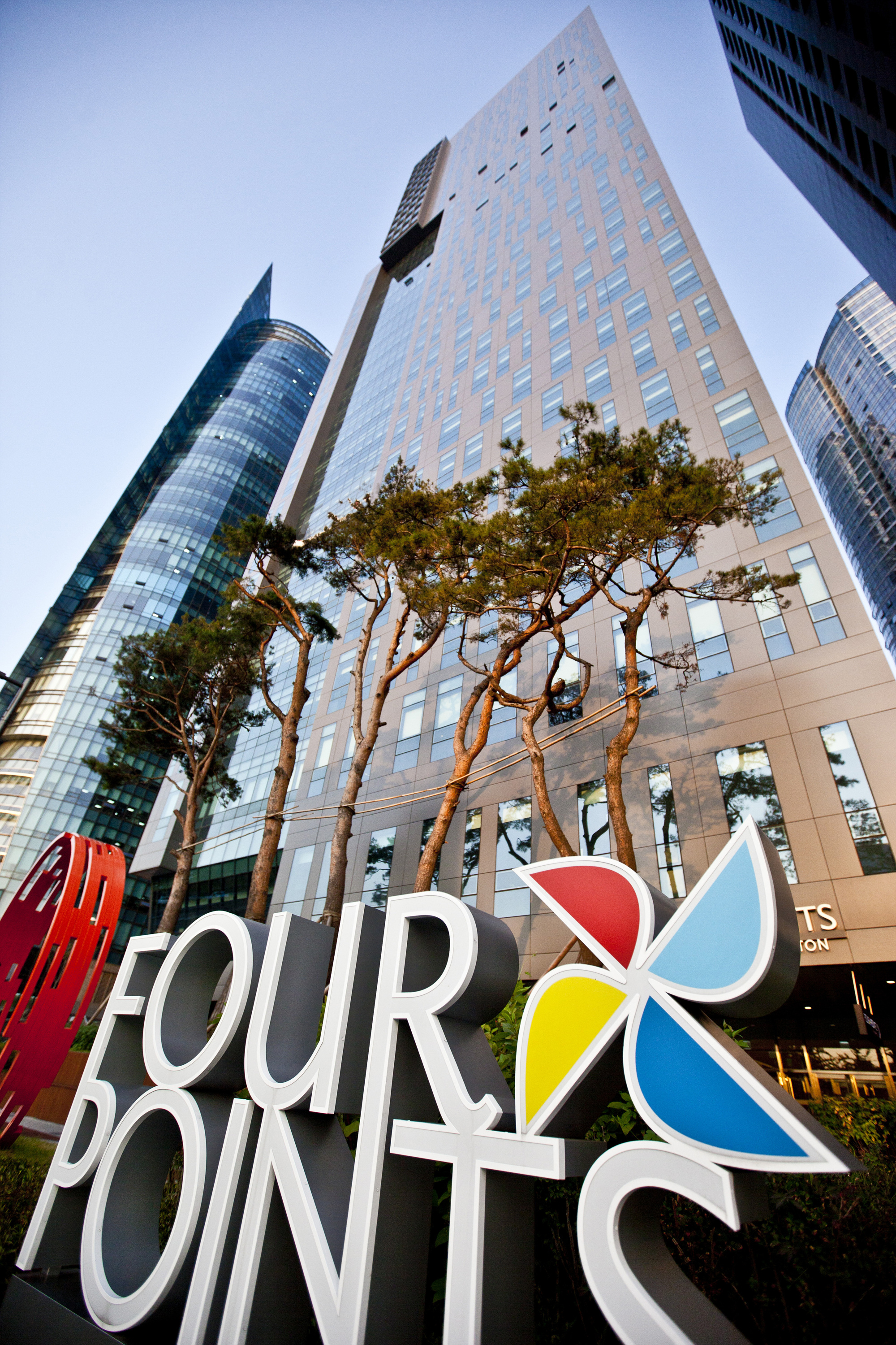 포포인츠 바이 쉐라톤 조선 서울역 전경