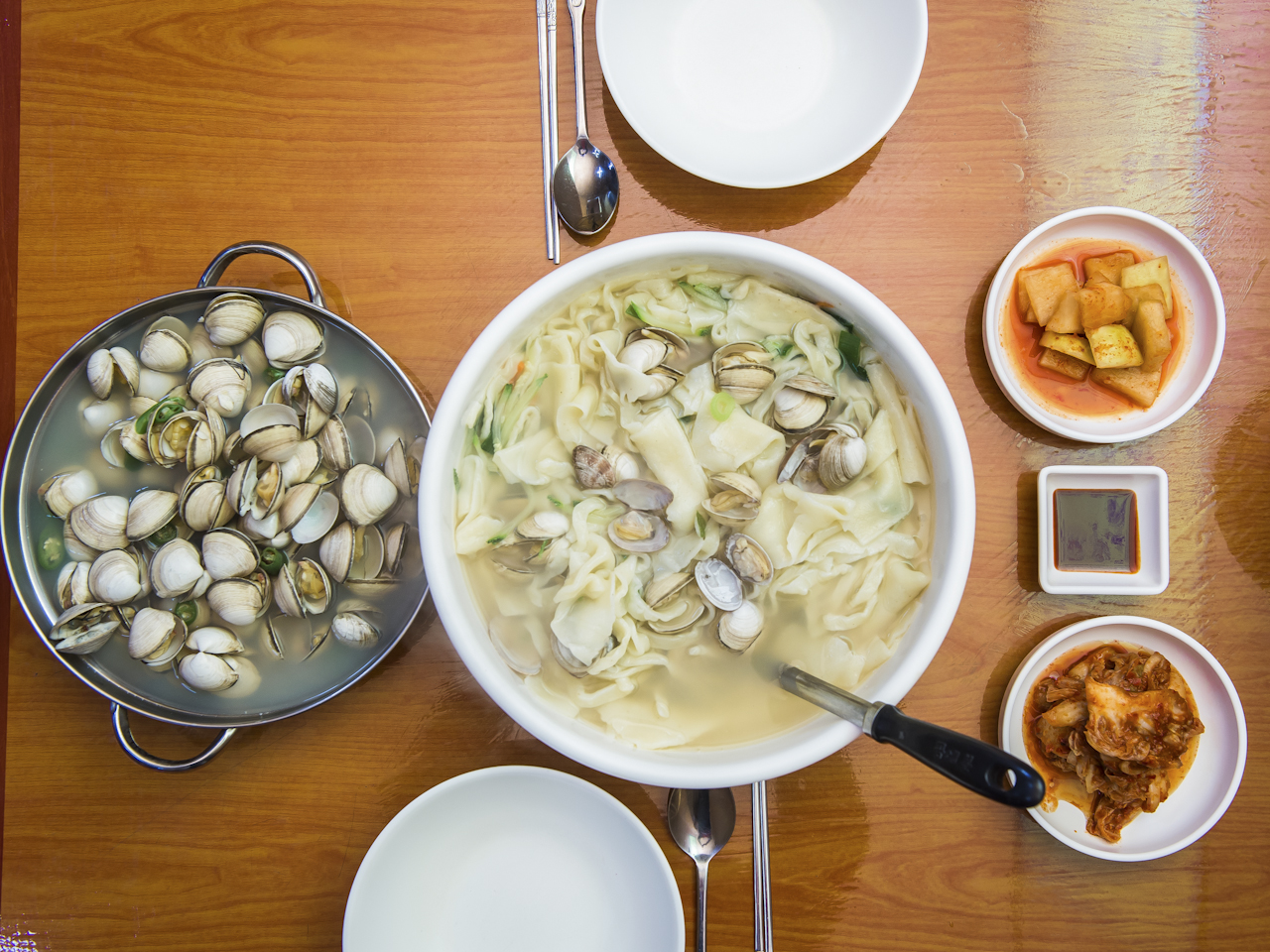 오씨칼국수 대표 이미지