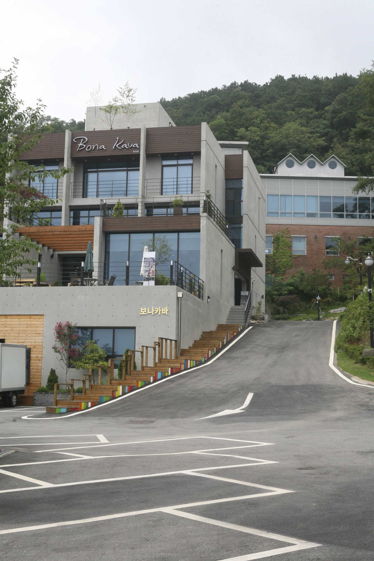 보나카바 안성점