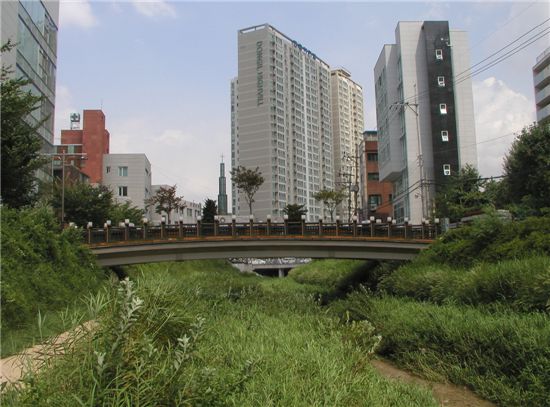 이브로독학재수학원 내부 또는 관련 모습