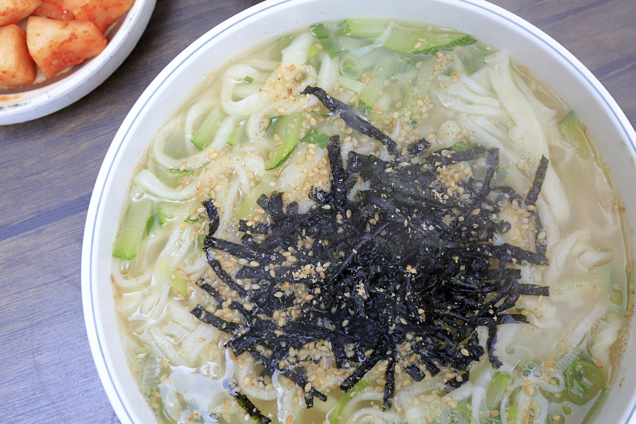 전통손칼국수