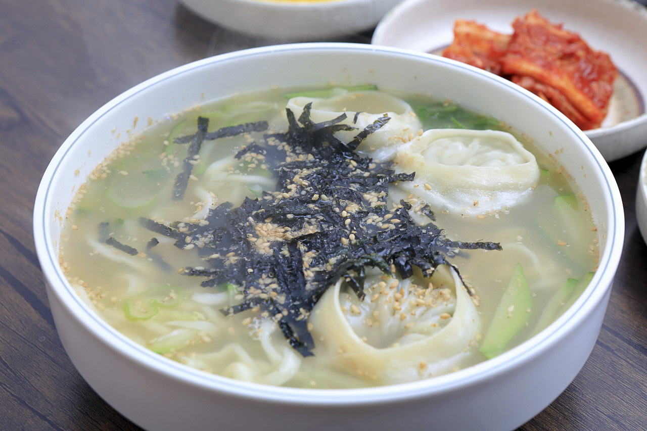 전통손칼국수